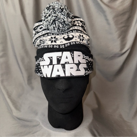 Star Wars Hat Mens OSFM Black White Galactic Imperial Rebel Knit Cuff Beanie Cap - Picture 1 of 7